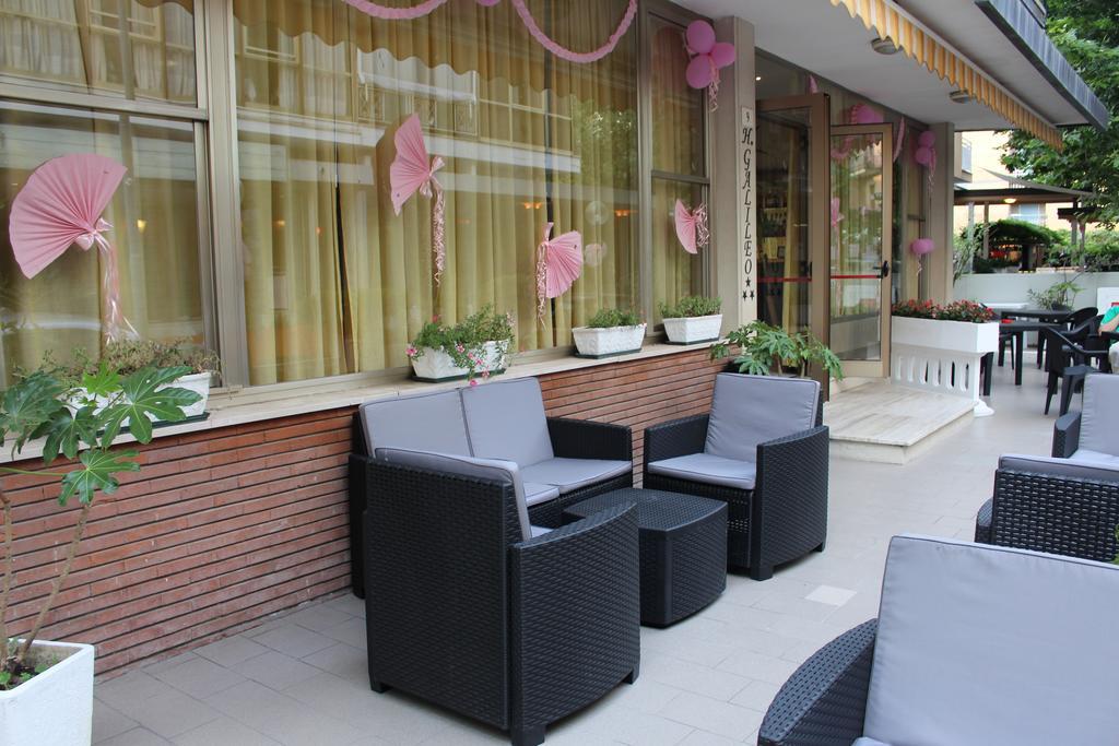 Hotel Galileo Римини Экстерьер фото
