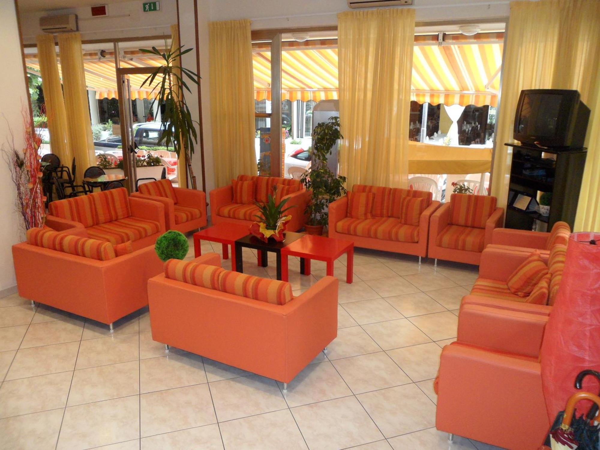 Hotel Galileo Римини Экстерьер фото